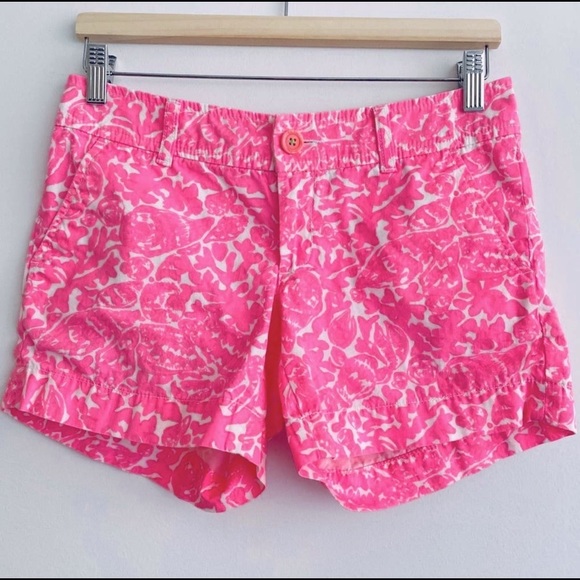 Lilly Pulitzer Pants - CLOSING MY STORE Lilly Pulitzer The Callahan pink shorts size 0